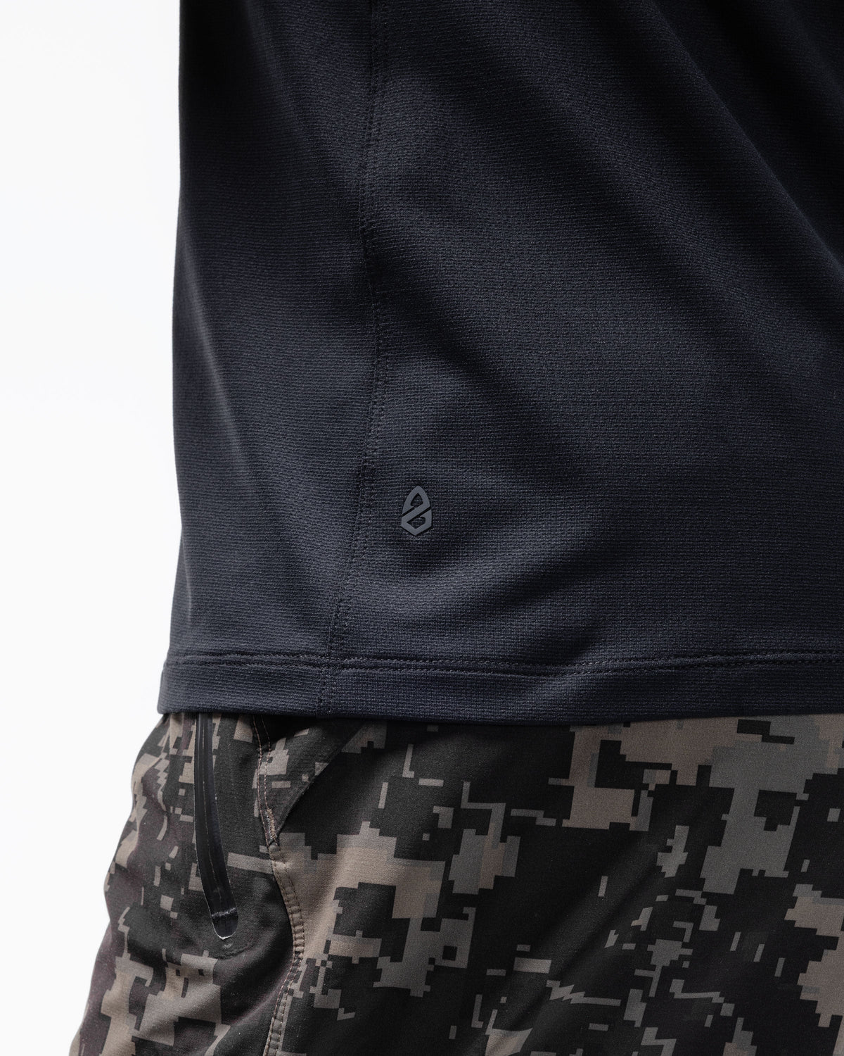 Black Crest Men's Rival Training Tee in Black, view 9