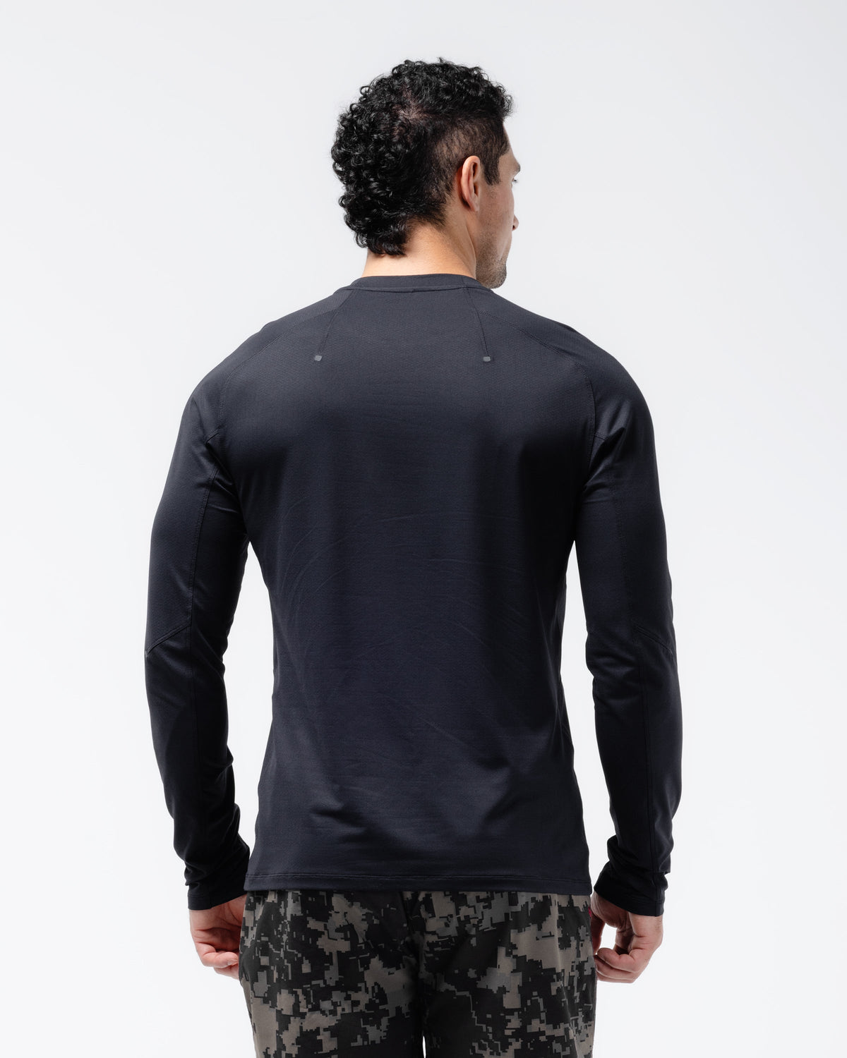 Black Crest Men's Rival Long Sleeve Training Tee in Black, view 4