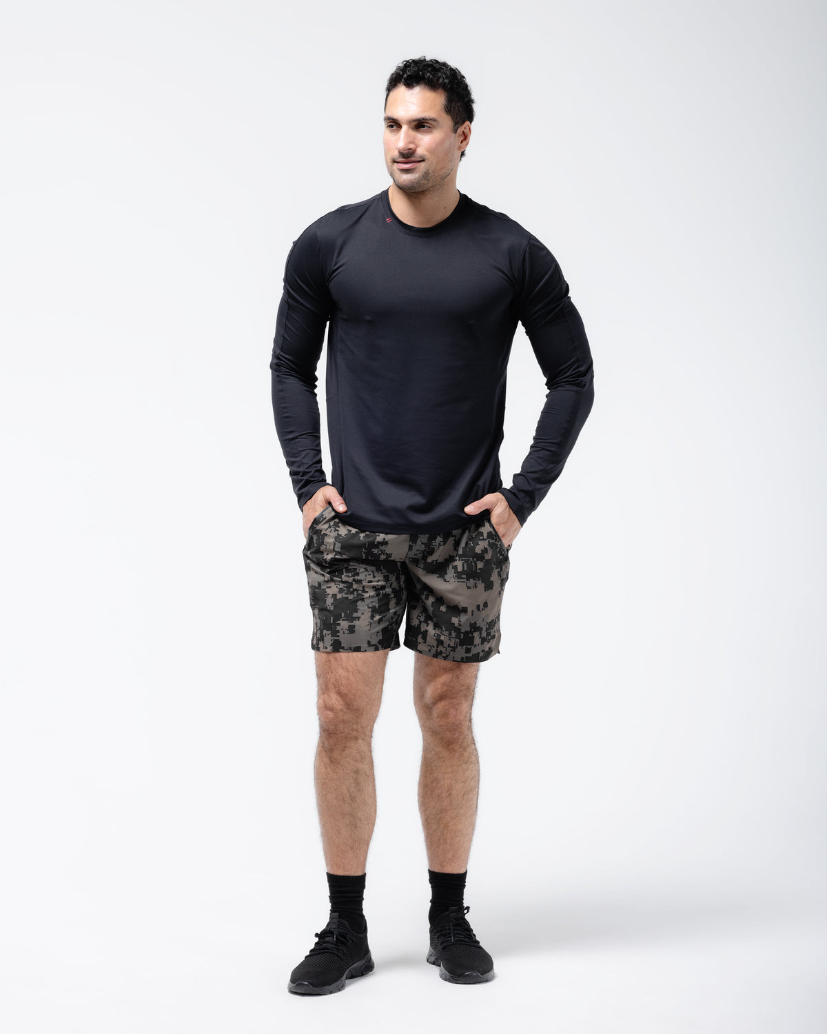 Black Crest Men's Rival Long Sleeve Training Tee in Black, view 11
