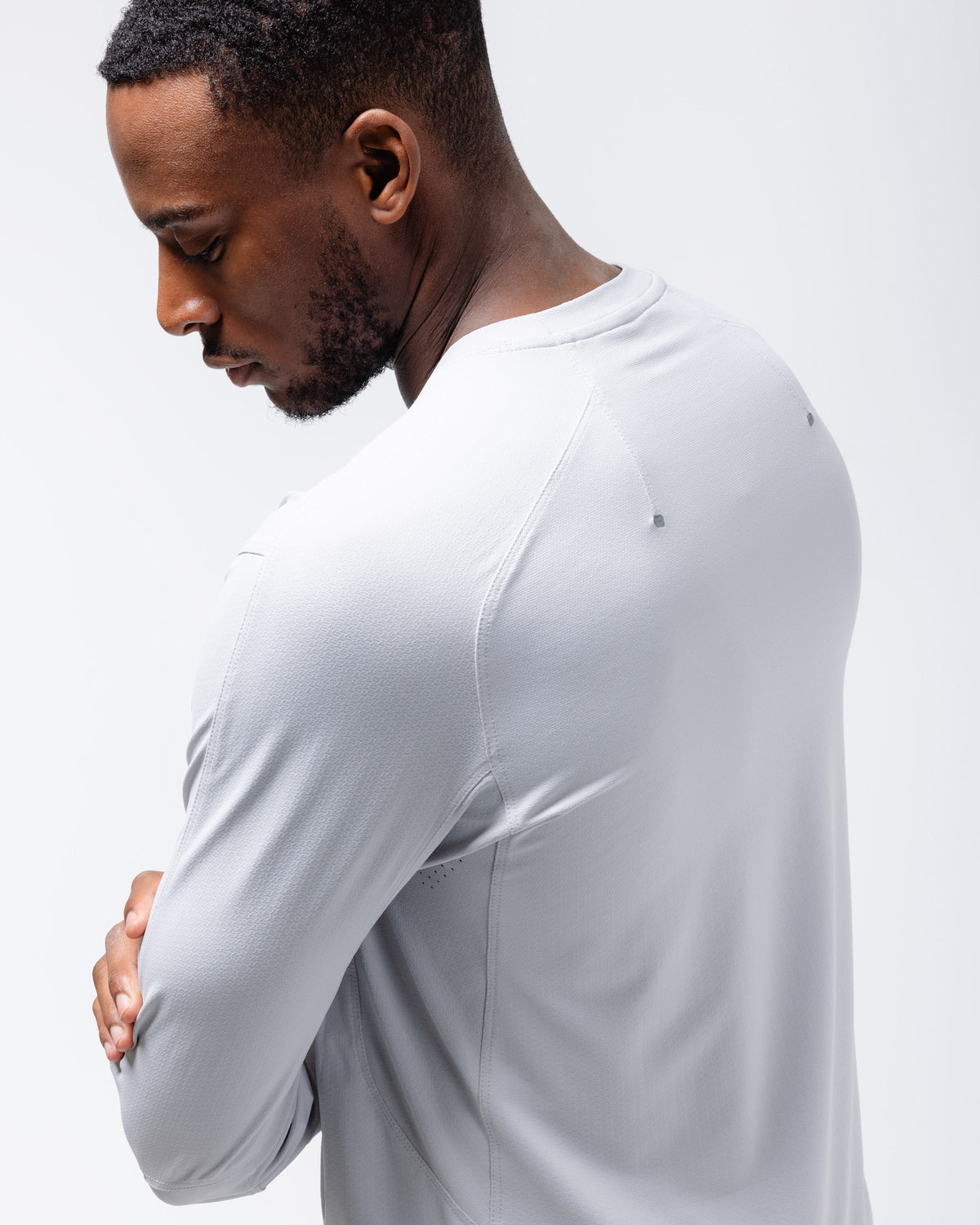 Black Crest Men's Rival Long Sleeve Training Tee in Light Grey, view 6