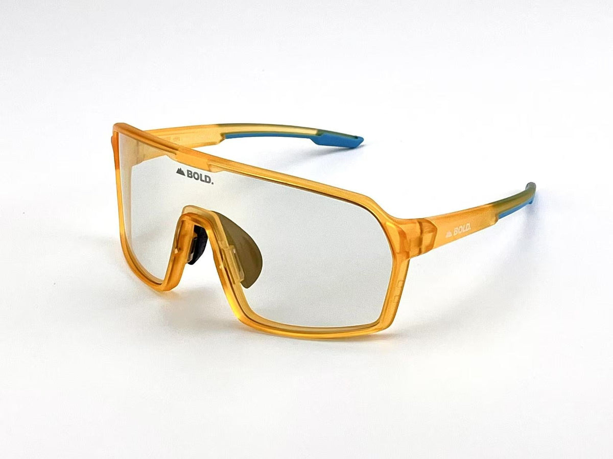 BOLD Drift photochromic performance sunglasses, image 2 of 7
