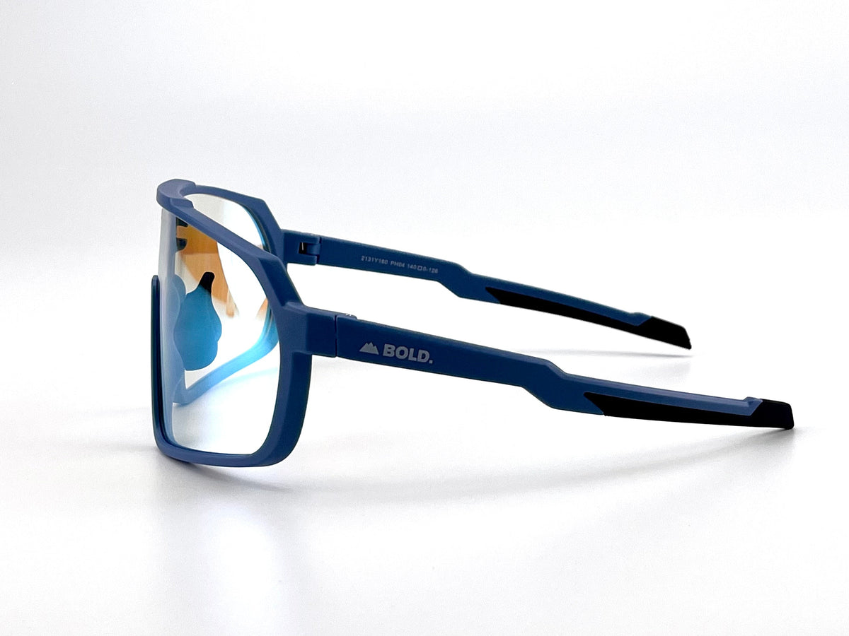 BOLD Slayers oversized photochromic sunglasses in blue, view 5