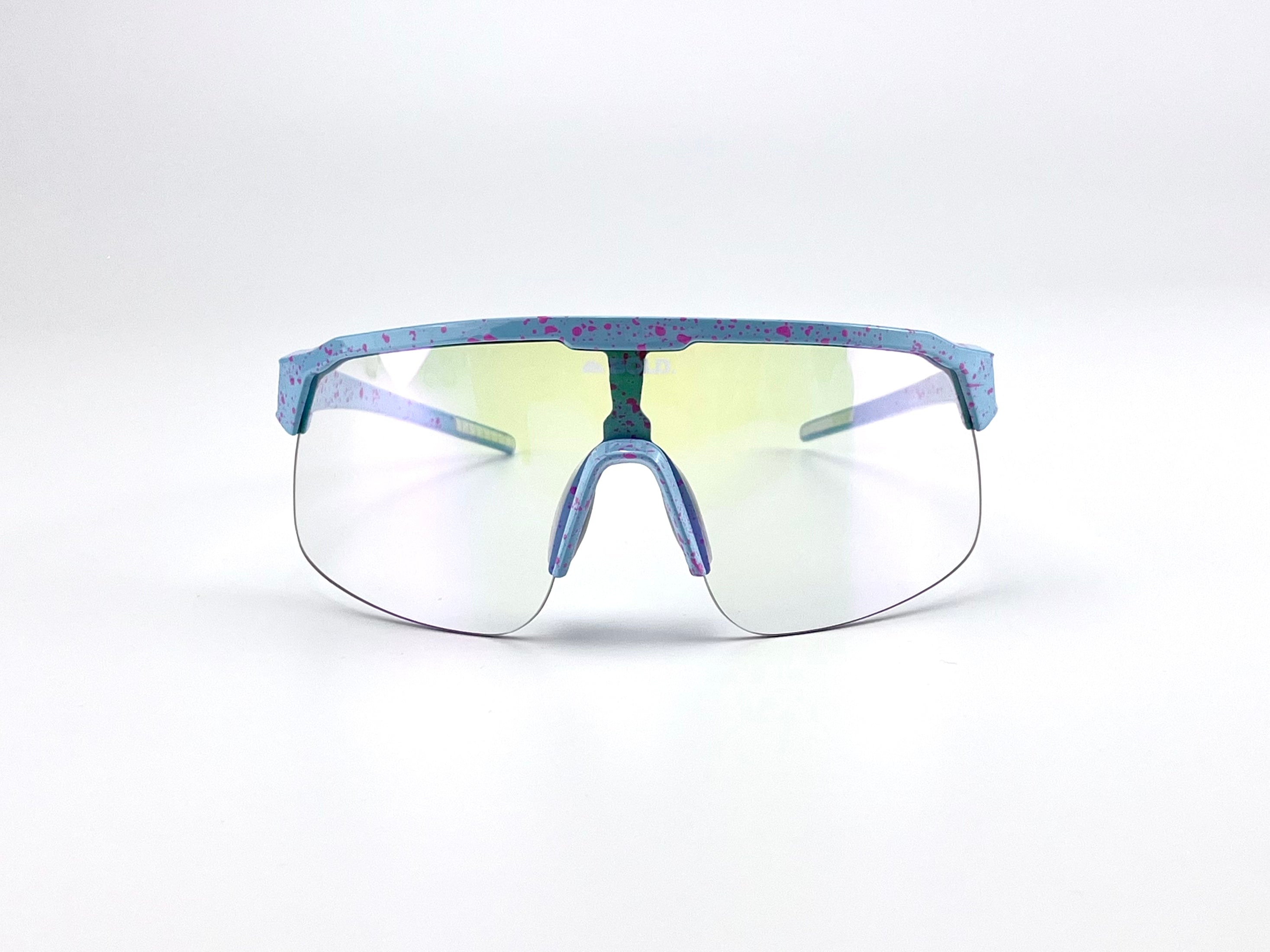 BOLD Zippy Photochromic Shield Sunglasses