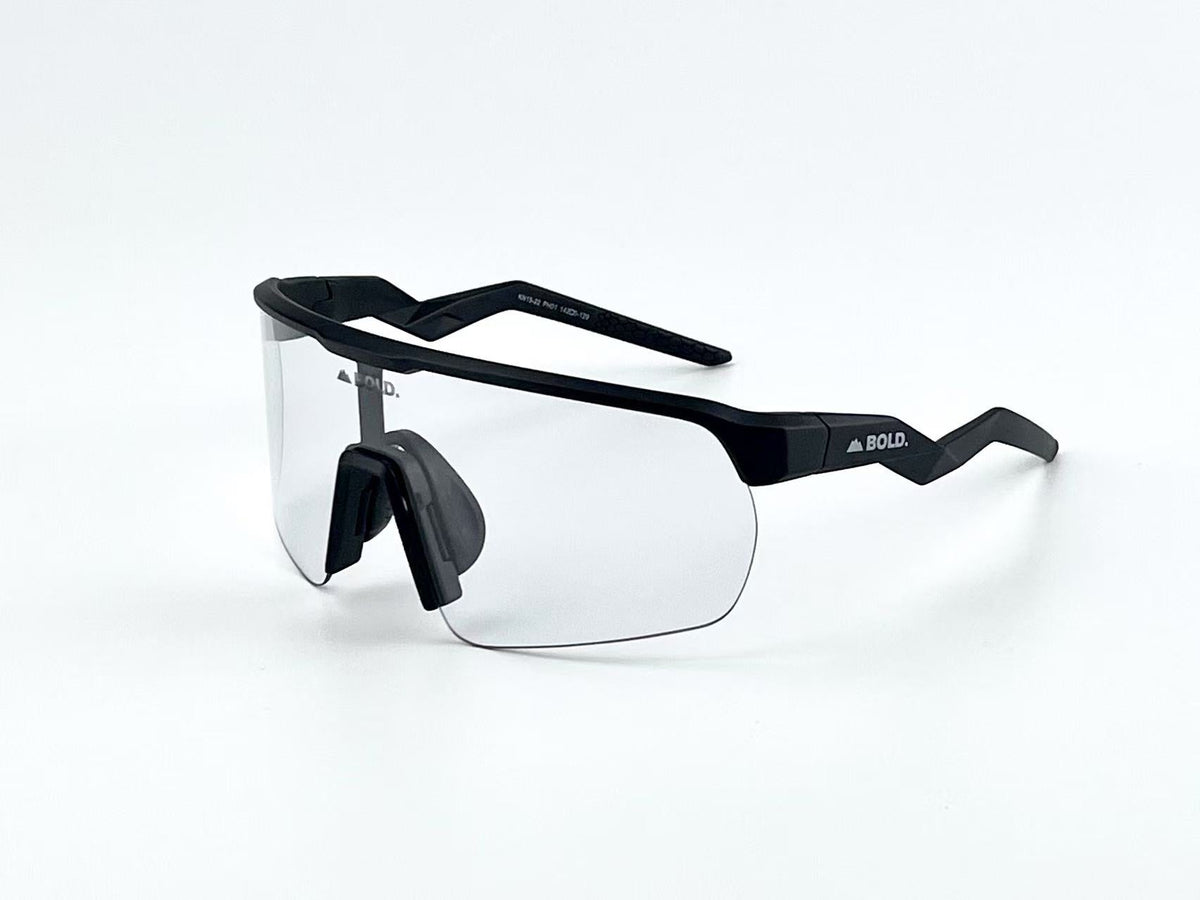 BOLD Flash photochromic sunglasses in black, view 3