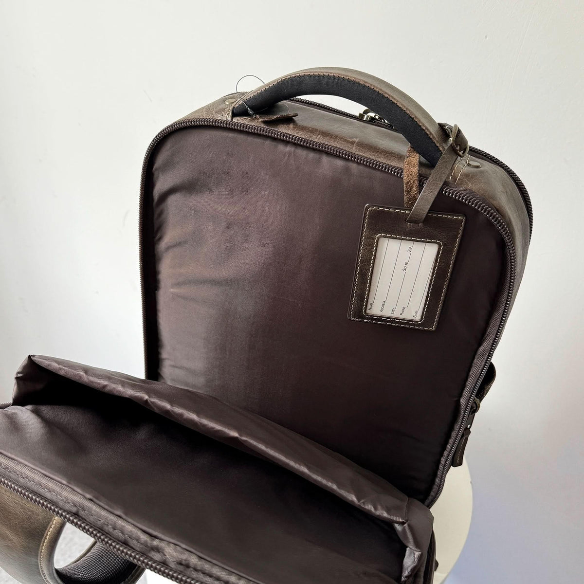 Miami Leathers Crazy Horse leather 16 inch laptop backpack, brown, image 4 of 10