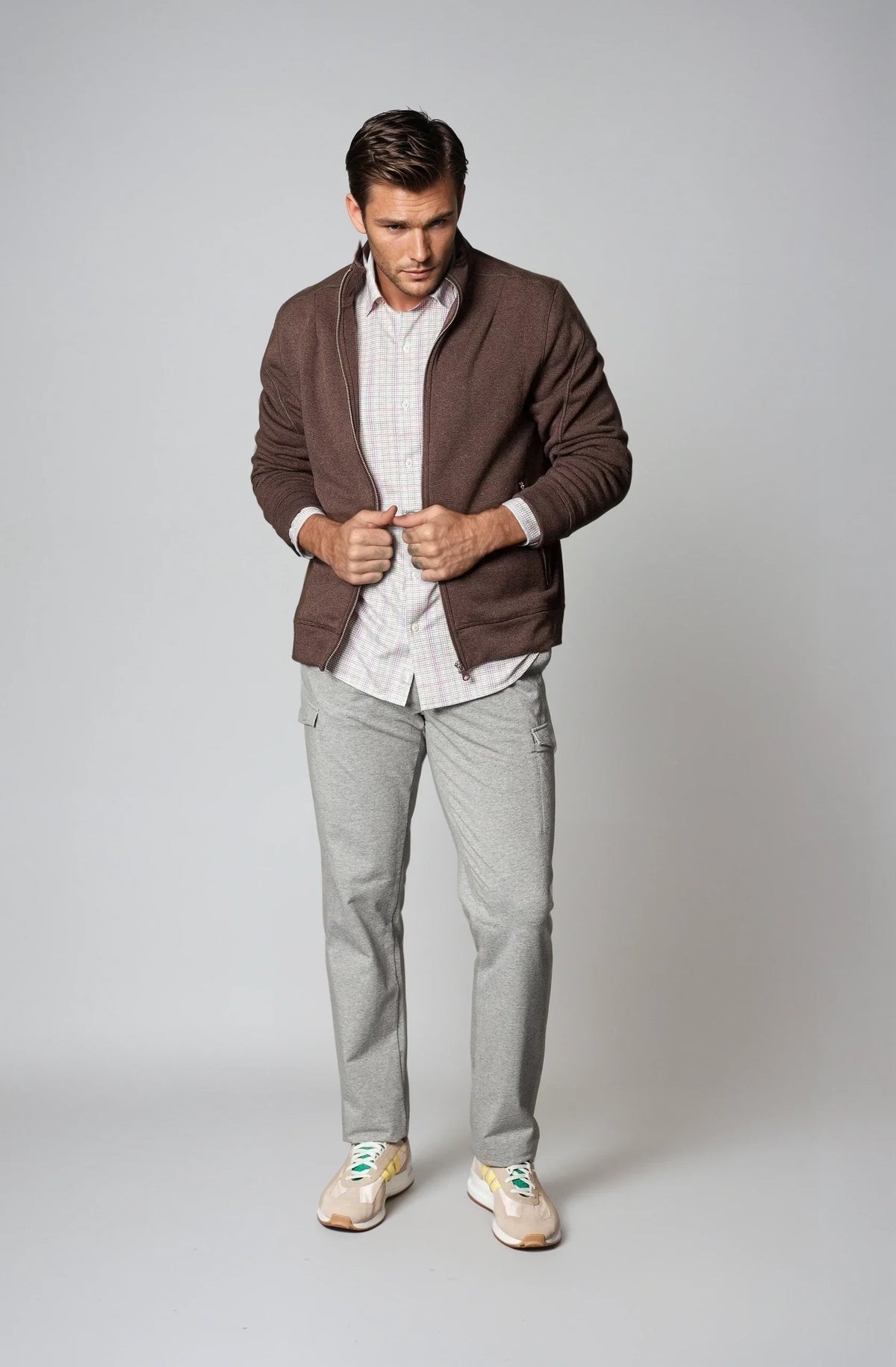 Buki Men's Breckenridge Full-Zip Sweatshirt in Espresso, view 4