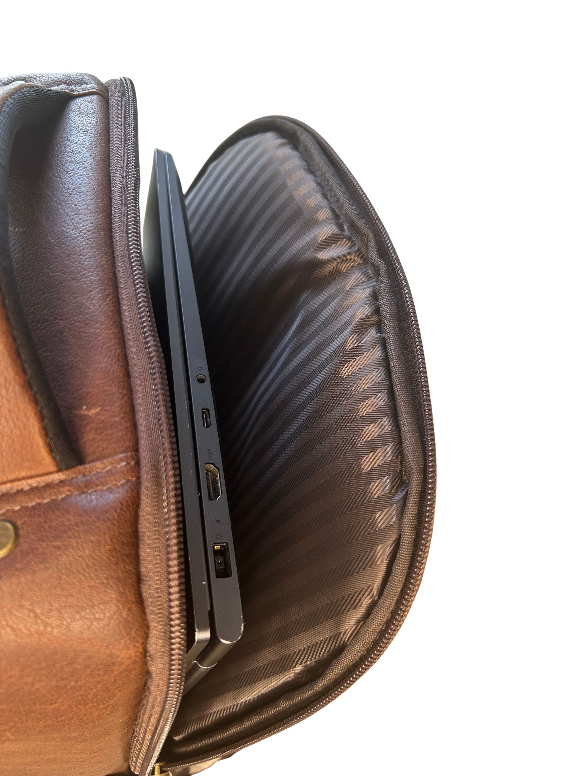 Miami Leathers Cambridge full grain leather 16 inch laptop backpack, brown, image 7 of 13