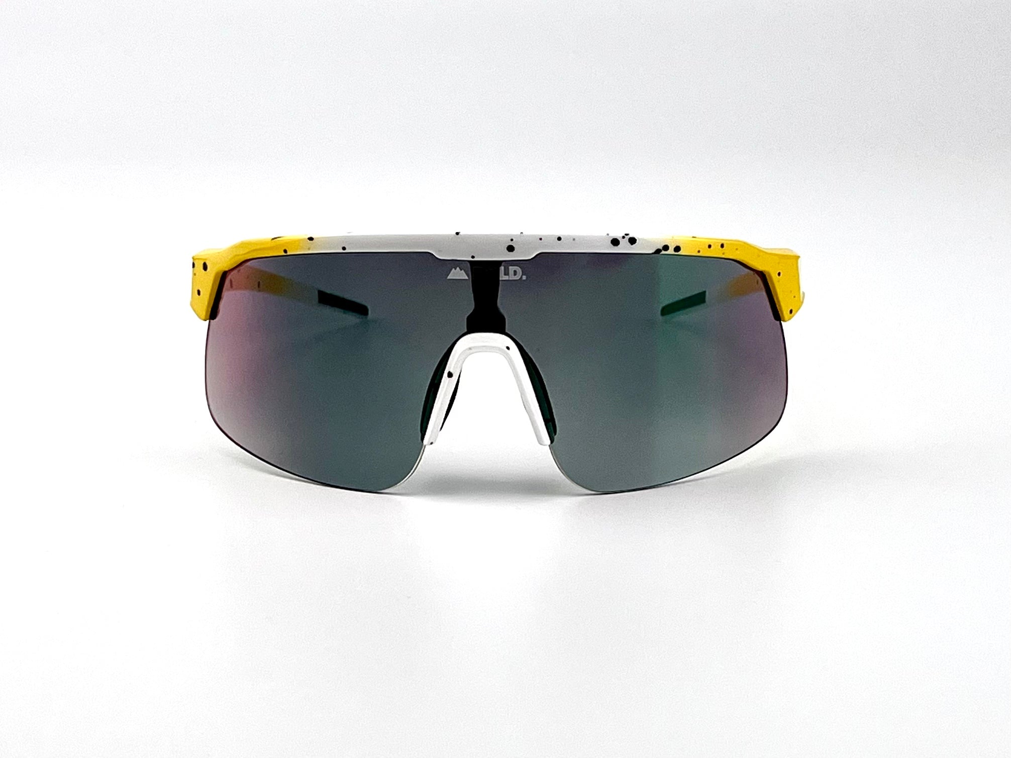 BOLD Zippy Photochromic Shield Sunglasses