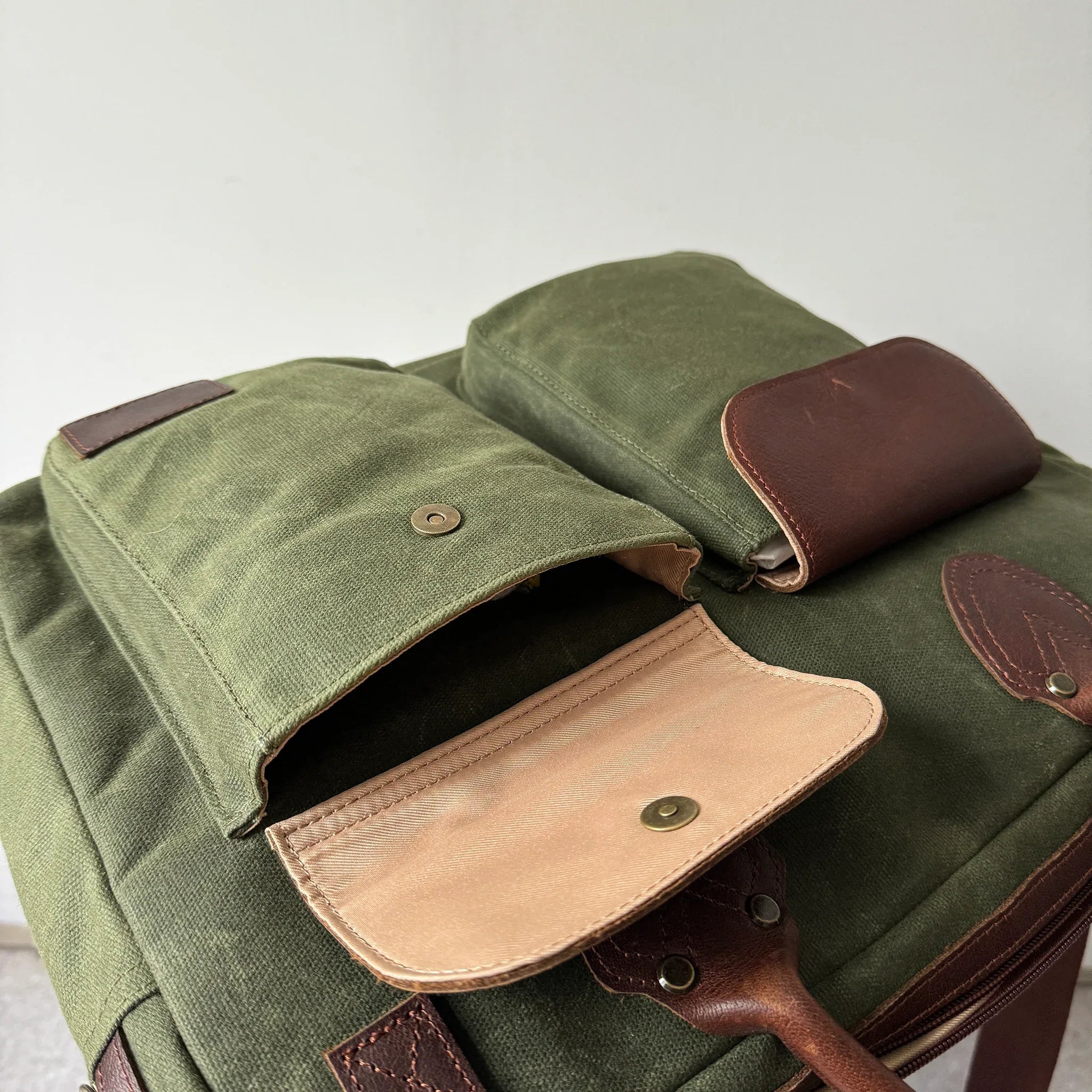 Miami Leathers Maxwell top zip waxed canvas laptop messenger bag, image 7 of 10