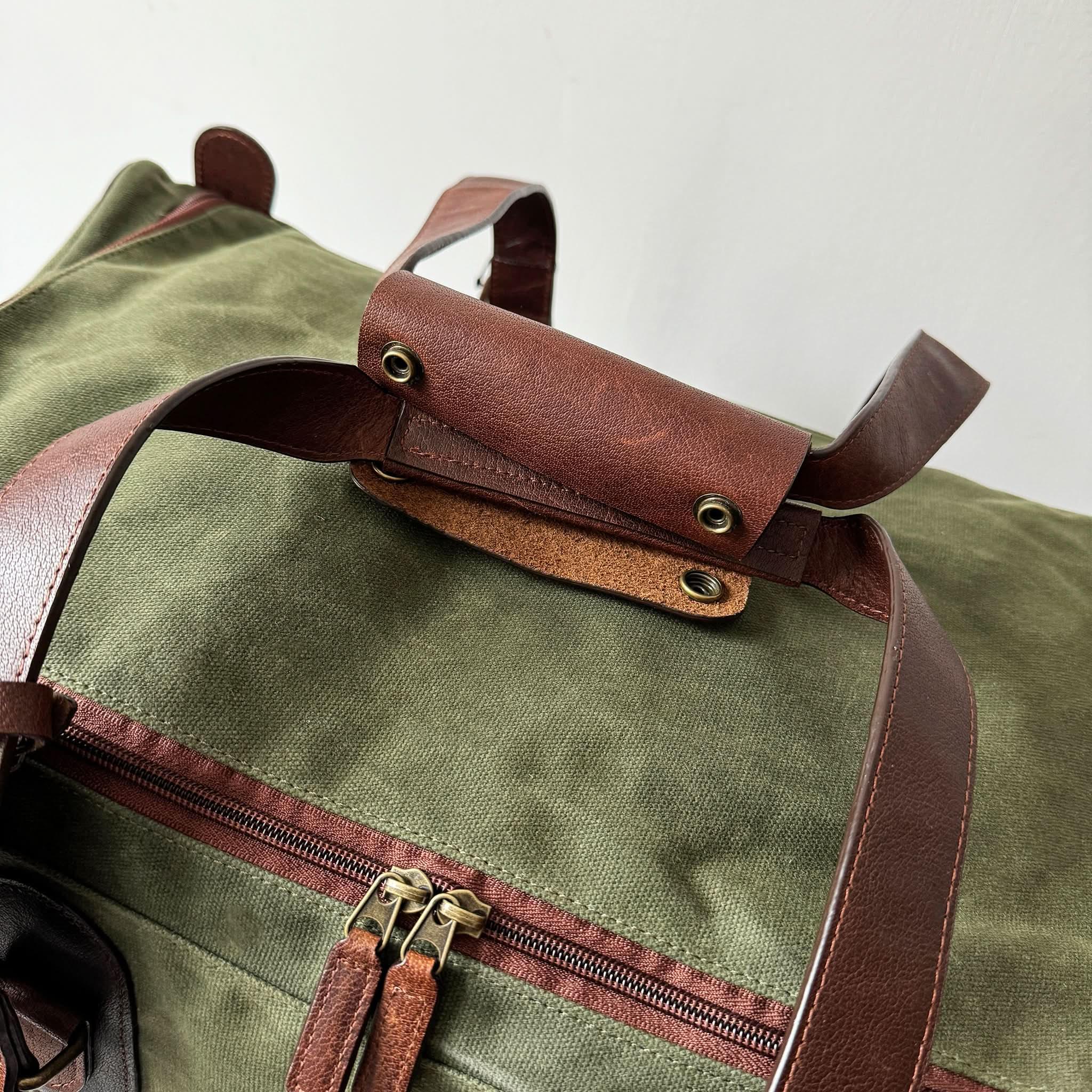 Miami Leathers Maxwell waxed canvas rolling duffel bag, detail