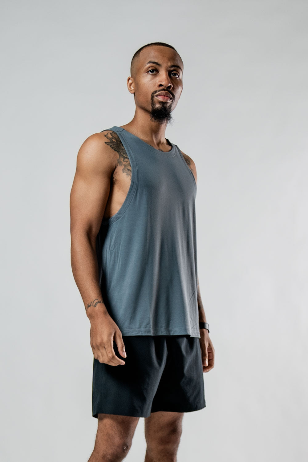 Varlo Men's Terra Recovery Tank in Ash Gray, view 5