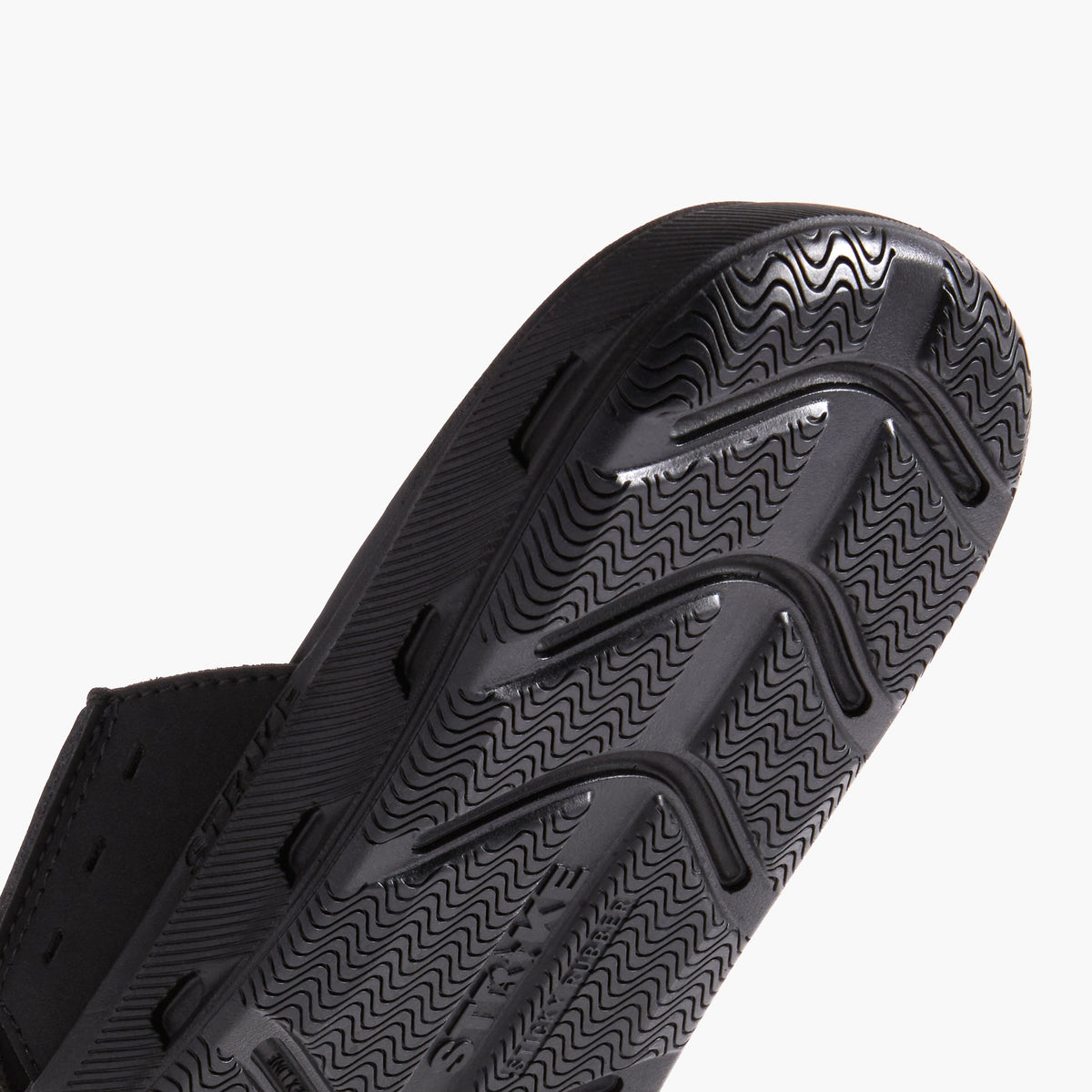 STRIKE Narrowtooth men's flip flop black, top view