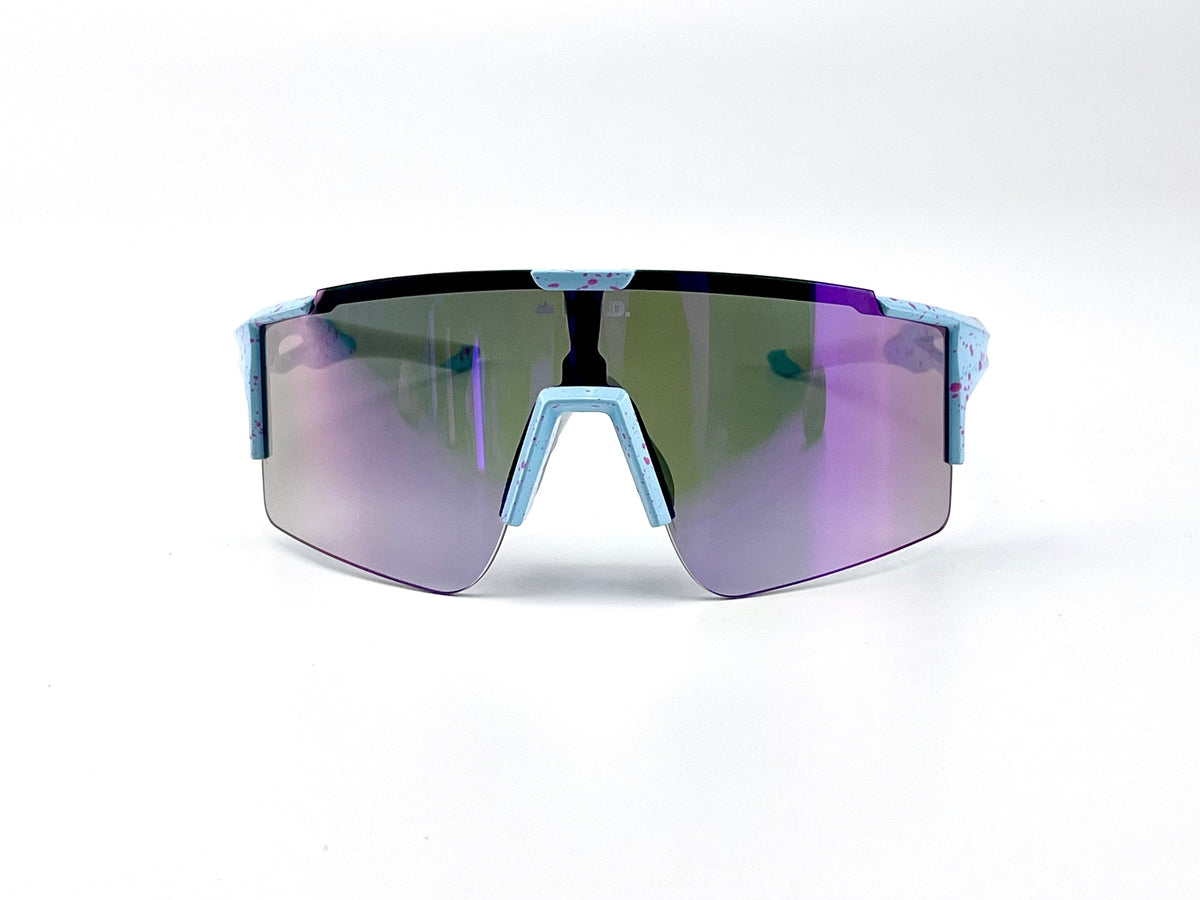 BOLD Wavelength photochromic shield sunglasses in blue, view 2