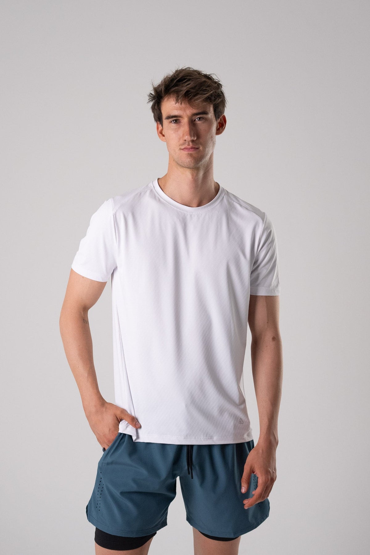 Alyth Active ALIVE Strong Tee in Graphite, side view