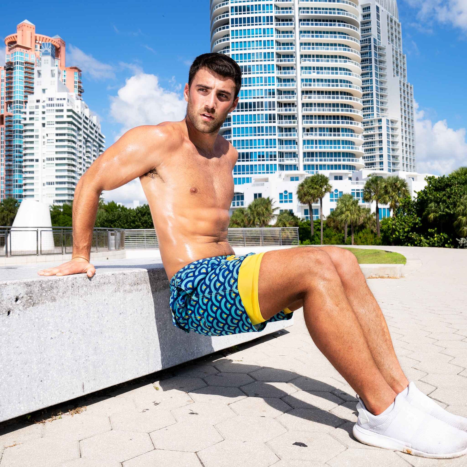 length:classic clouds hybrid short lifestyle