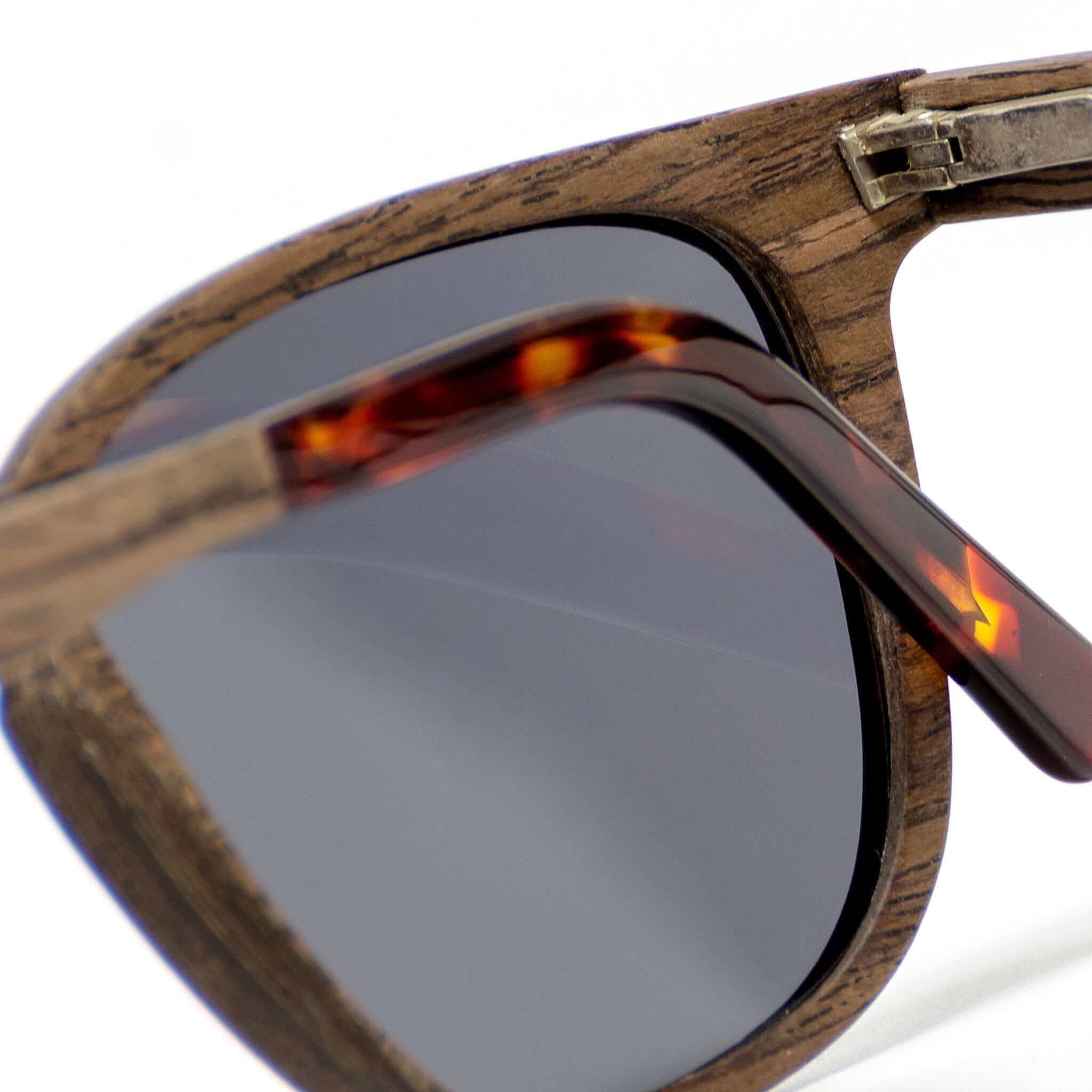 Lark Polarized Square Wooden Sunglasses