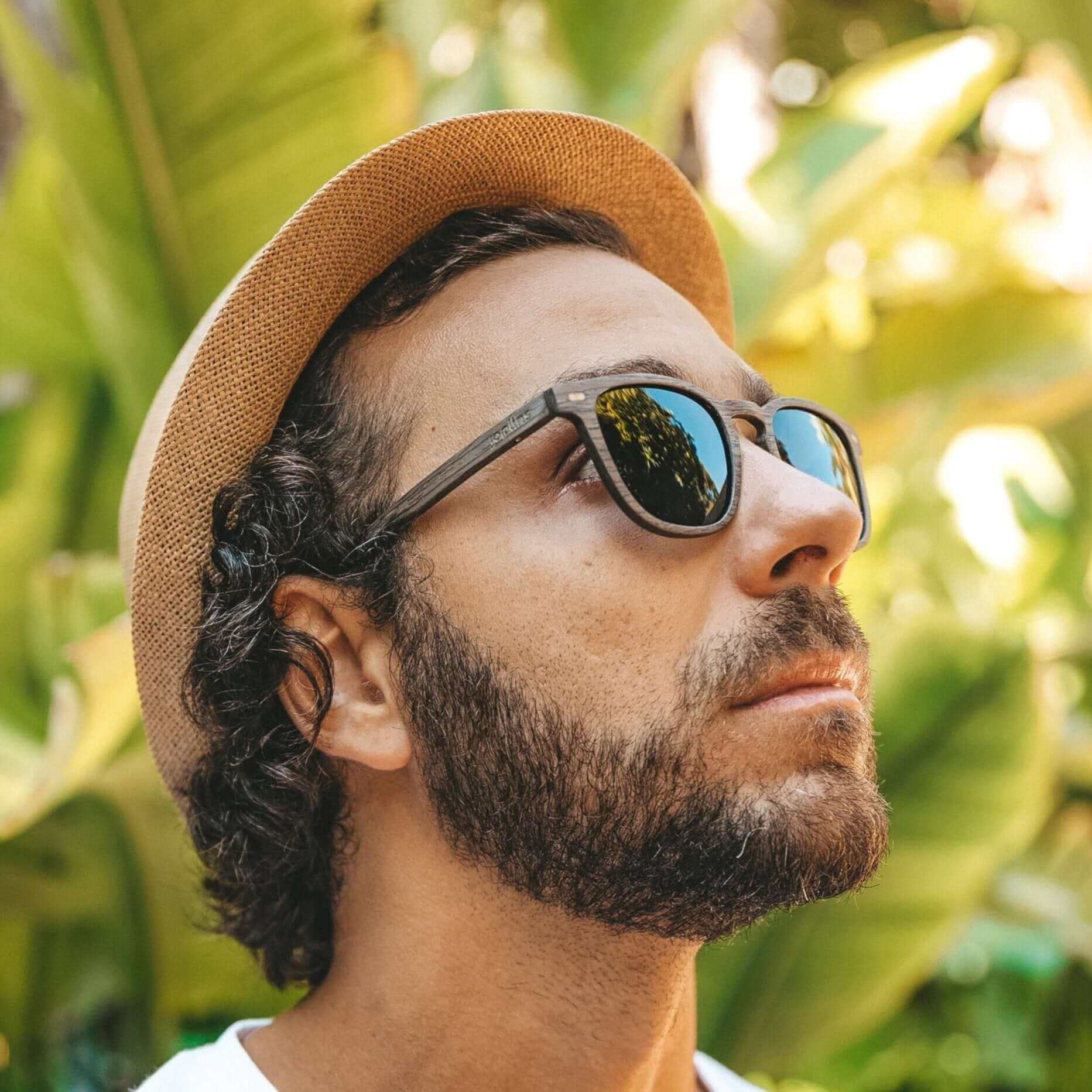 Lark Polarized Square Wooden Sunglasses